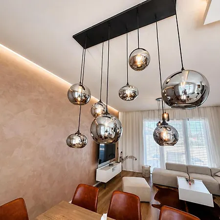 Διαμέρισμα Penthouse Karlin *