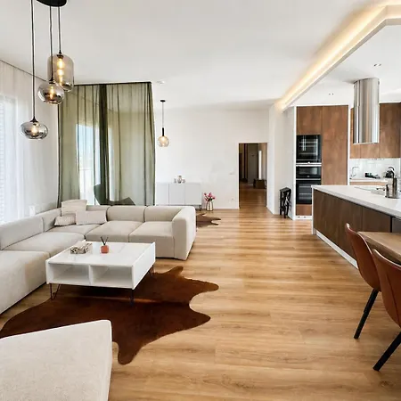 Penthouse Karlin * Πράγα