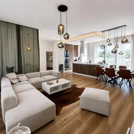 Penthouse Karlin Πράγα