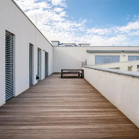 Penthouse Karlin