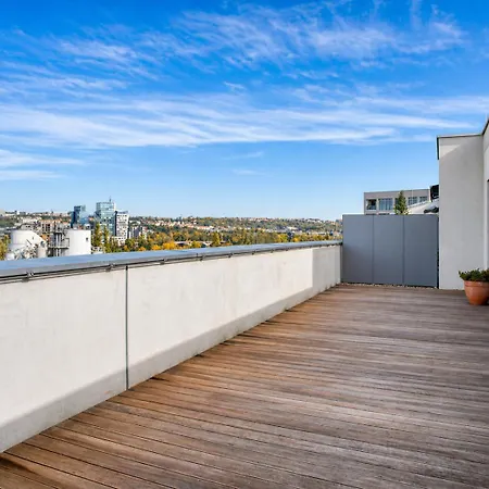 Penthouse Karlin Πράγα
