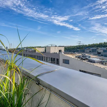 Διαμέρισμα Penthouse Karlin Πράγα